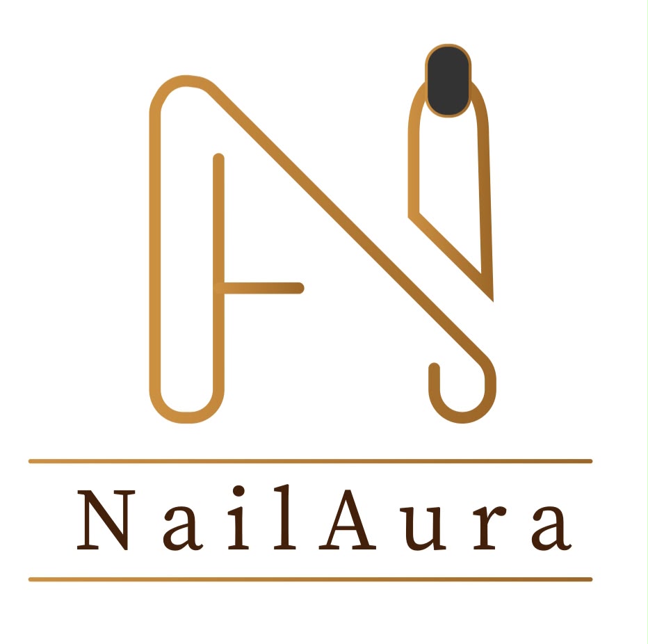 nailaura salon client